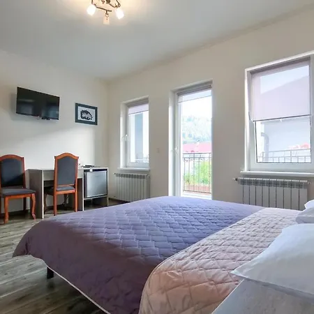 ципа Hotel *