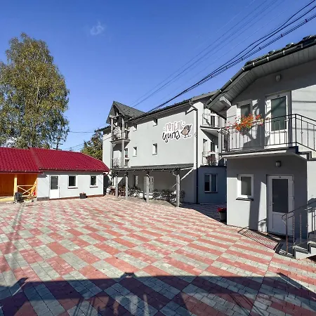 Hotel ципа Kvasy